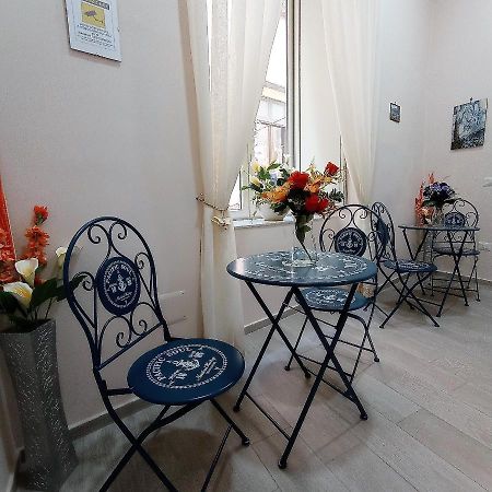 Essenza Di Napoli Bed and Breakfast Exteriör bild